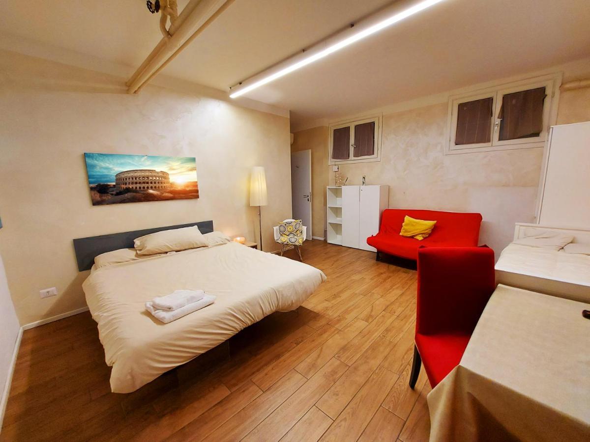 Free Breakfast - Big Apartment In The Heart Of Rome Bagian luar foto