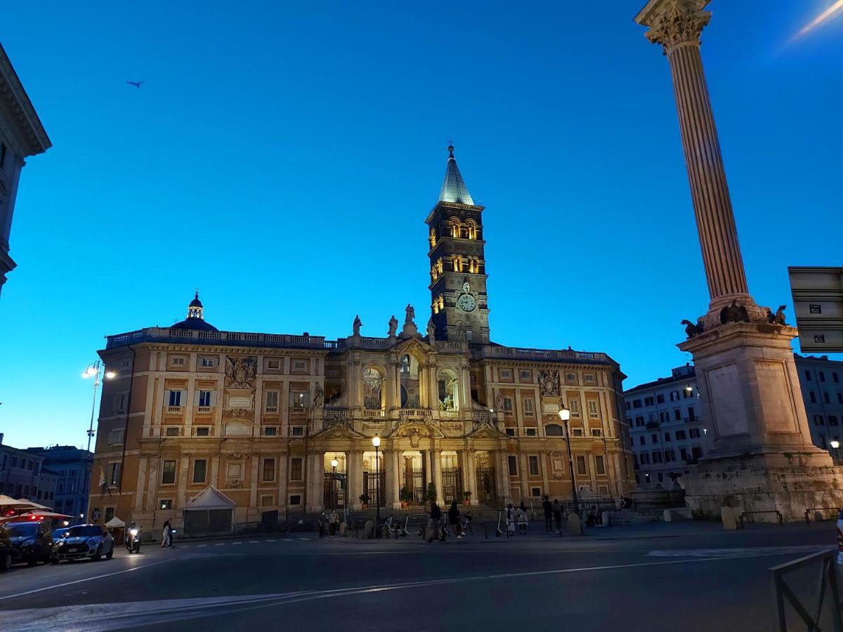 Free Breakfast - Big Apartment In The Heart Of Rome Bagian luar foto
